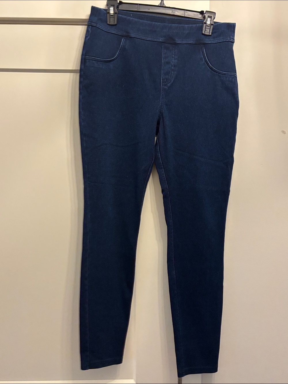 Slim Pull-On Jeggings in Deep Navy